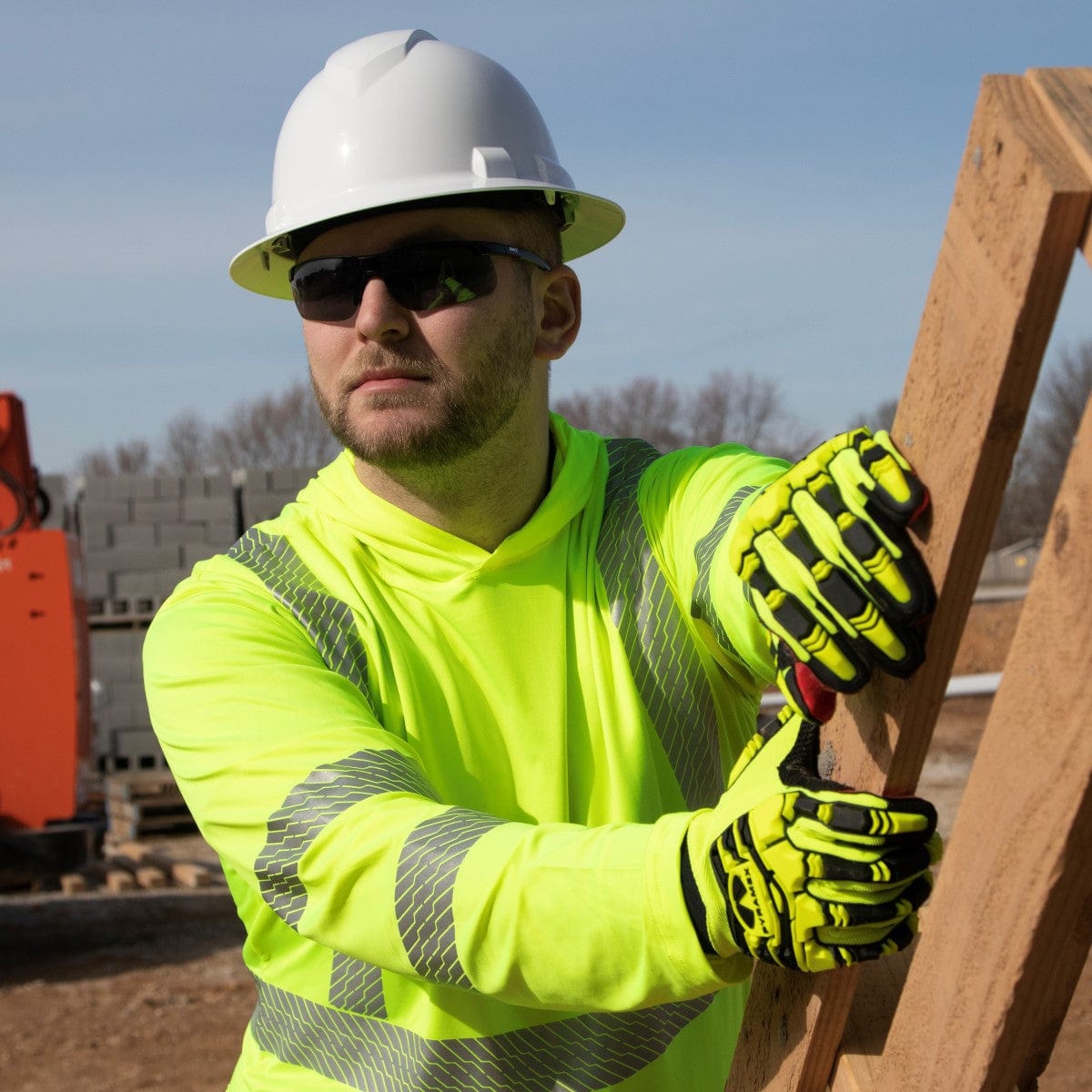  Pyramex RLPH110 Type R Class 3 Long Sleeve Moisture-Wicking UPF 50 Pullover Hoodie Hi-Vis Lime Worker 2